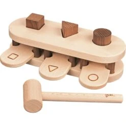 Goki Banc à Marteler