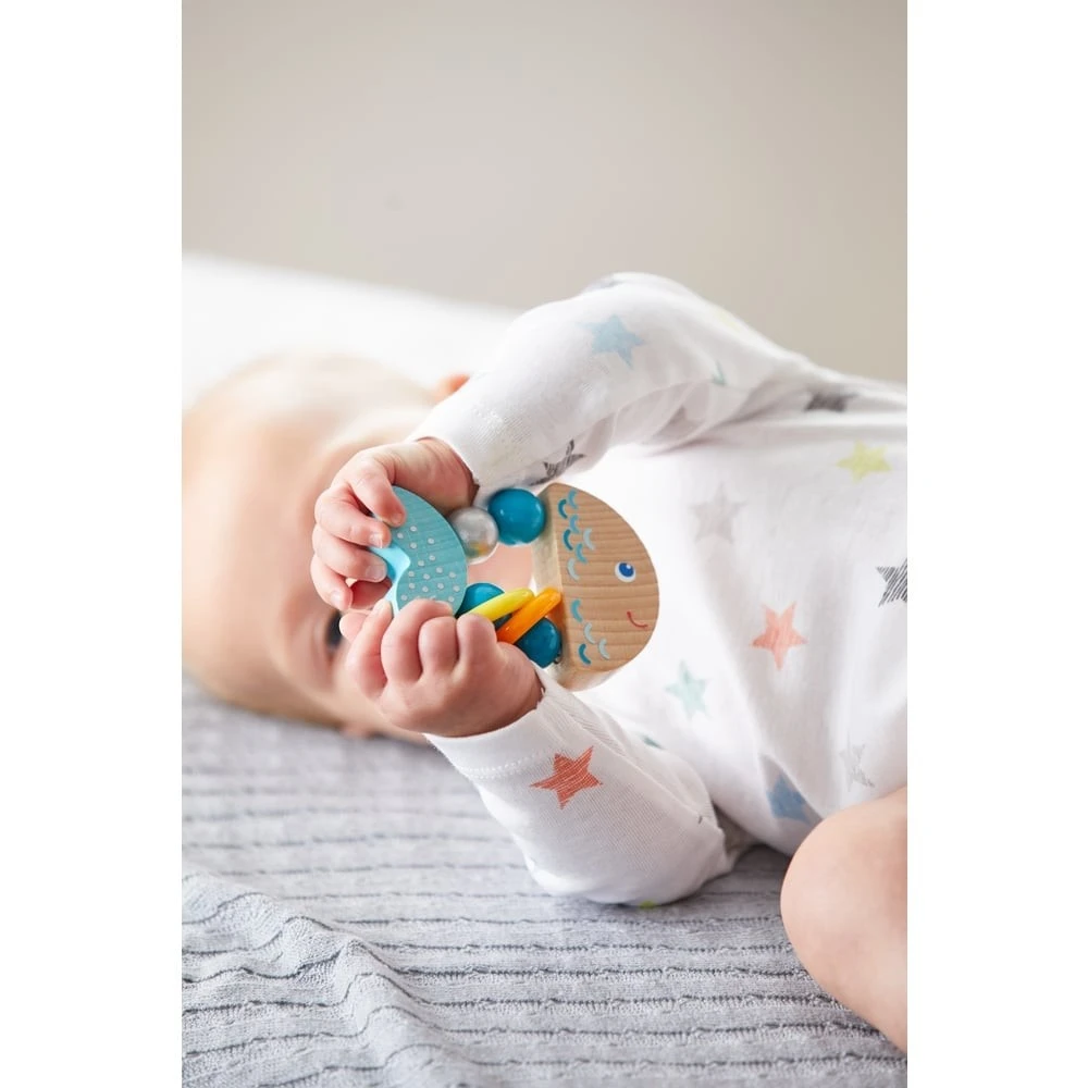 Haba Hochet - Comme Un Poisson Dans L'eau 4 Haba Hochet - Comme Un Poisson Dans L'eau – Image 4