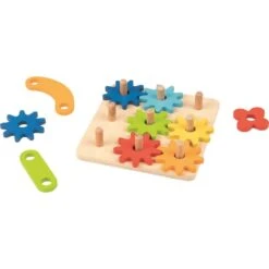 Goki Jeu D'agencement - Formes, Couleurs Et Engrenages 9 Goki Jeu D'agencement - Formes, Couleurs Et Engrenages -Magasin De Jouets En Bois jeu d agencement formes couleurs et engrenages bois 3